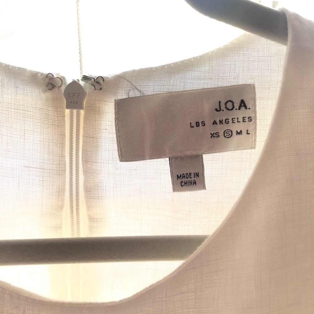 J.O.A Layered Ruffle Cold Shoulder Top - Picture 3 of 3